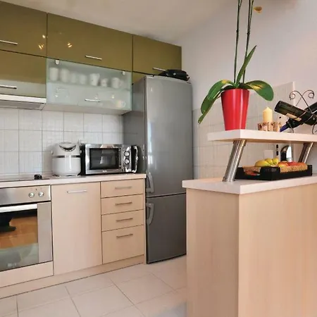 Pavlinovic 마카르스카