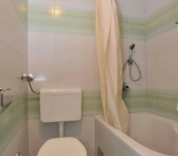 Pavlinovic Apartament Makarska