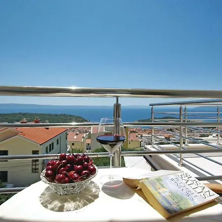 Pavlinovic Apartment Makarska